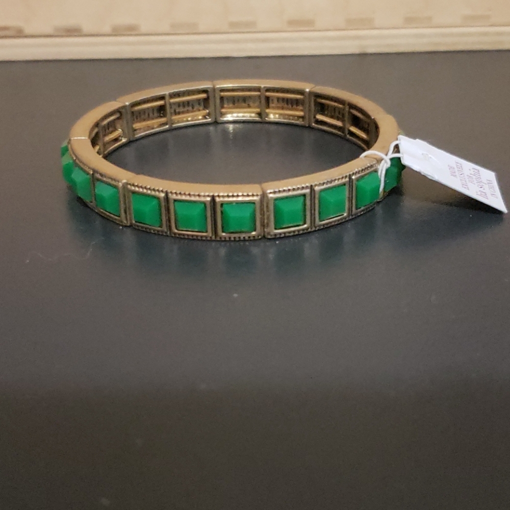 🍇2/$25 Lia sophia bracelet